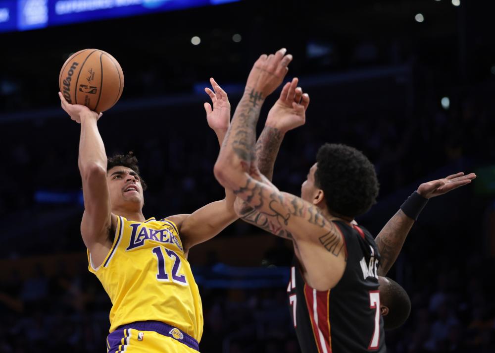 崛起总是令 崛起总是令