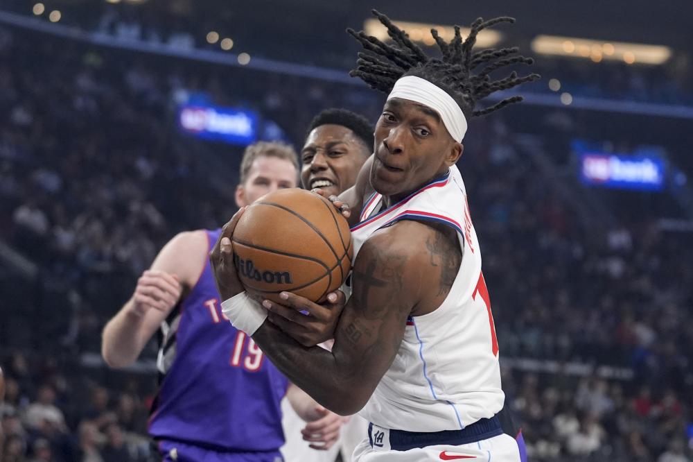 转会市场中 转会市场中