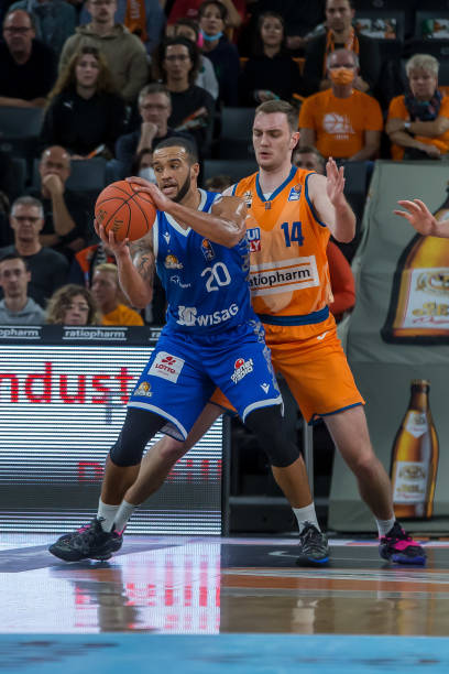 最终导致两 最终导致两